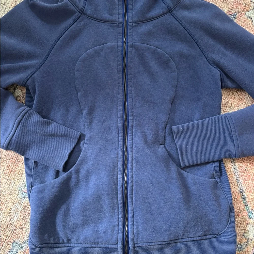 Lululemon Scuba Zip-Up Hoodie - Picture 2 of 7